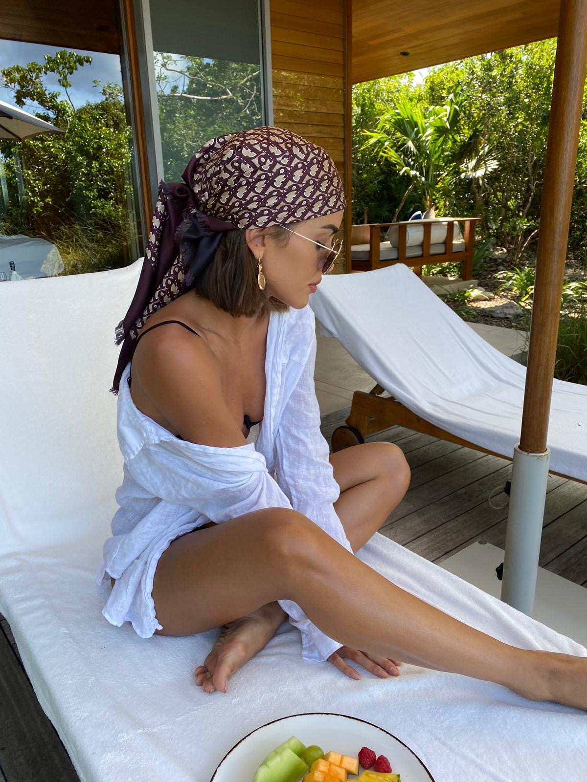 Accessory Trend: Silk Hair Scarves Camila Coelho