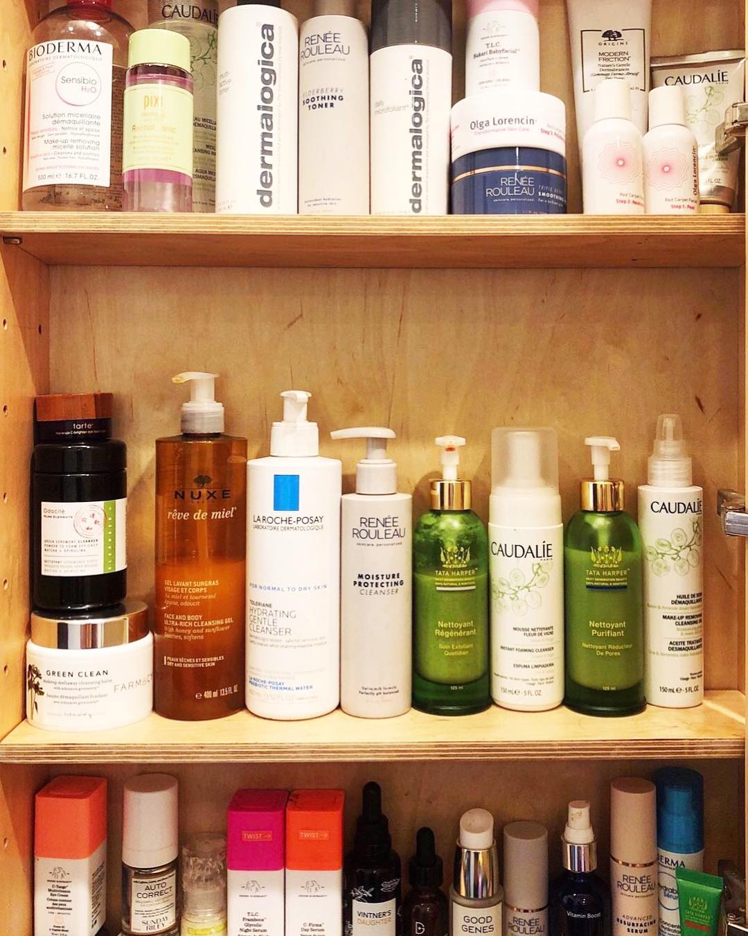 The Best Face Washes for Oily Skin Camila Coelho