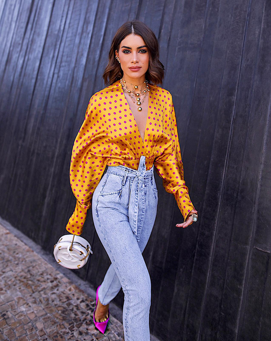 Look do Dia: Jeans e Camisa de Seda
